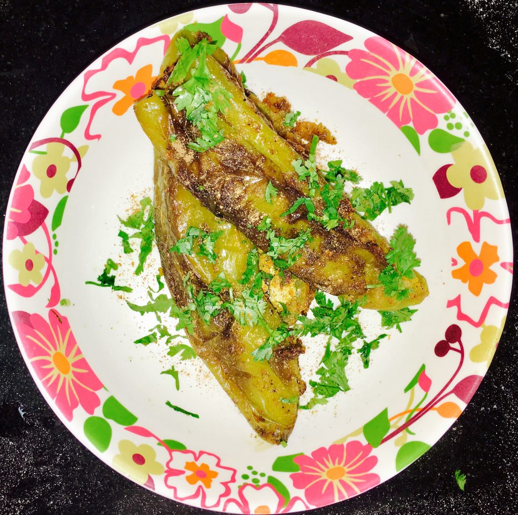 Stuffed Green Chili/Bharleli Mirchi Recipe