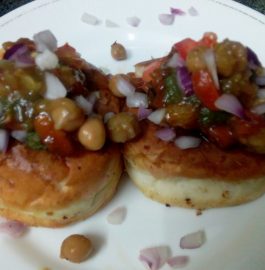 Burger With Chole Chaat Recipe