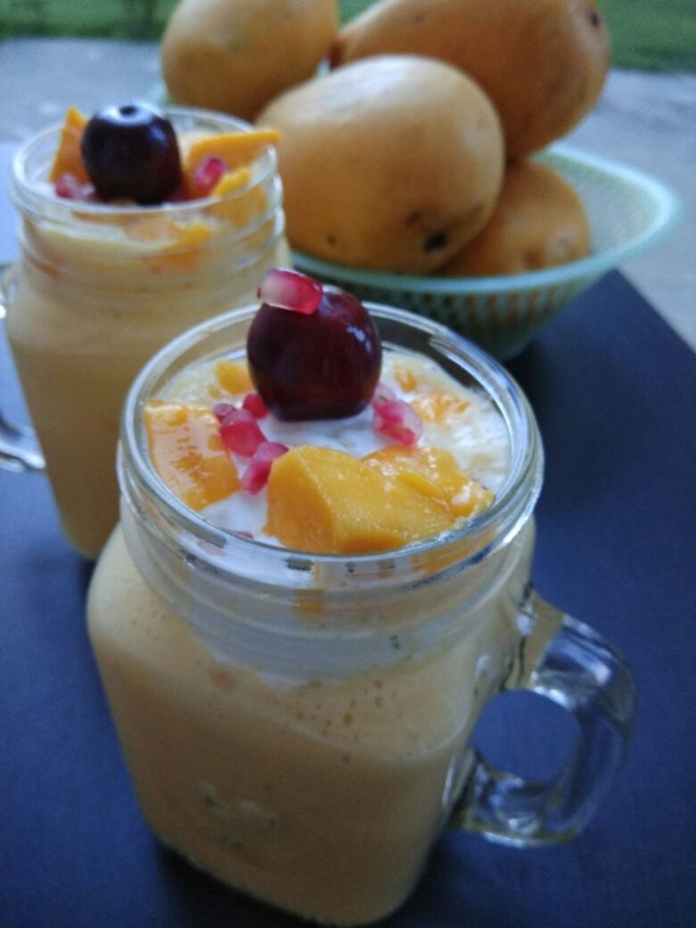 Mango mastani | Mango milk shake with ice cream