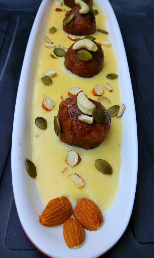 Gulab Jamun With Rabri Recipe