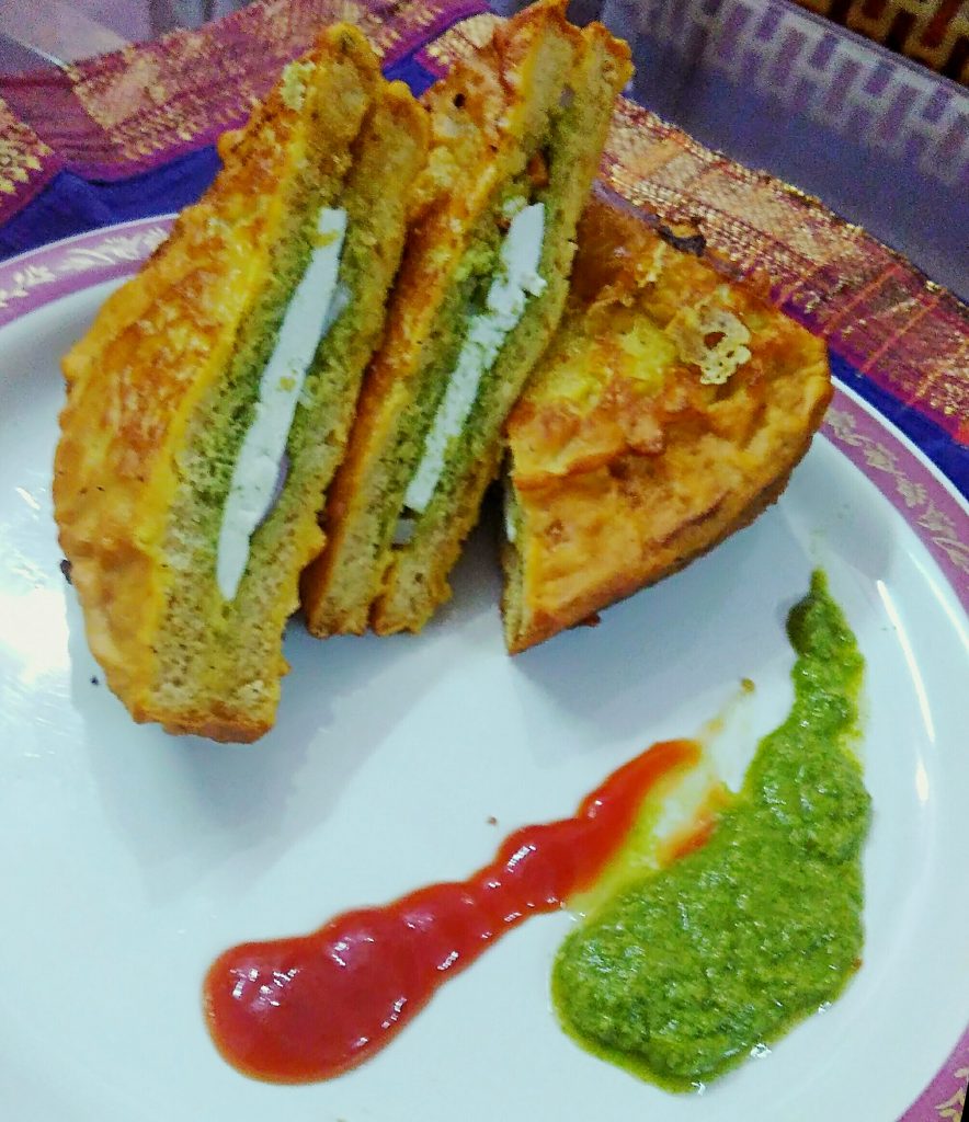 Bread Pakora With Paneer Stuffing Recipe