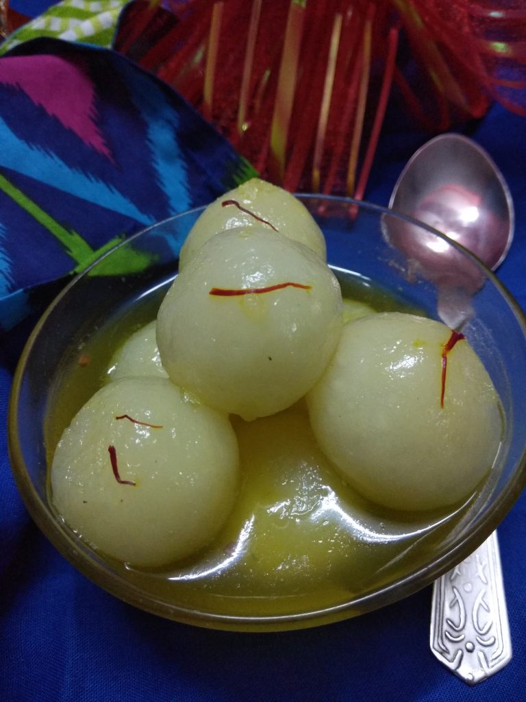 Sabudana Kesar Rasgulla Recipe