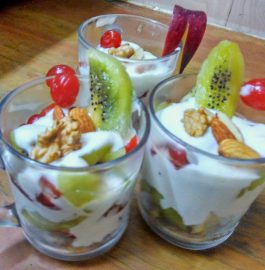 Fruits And Curd Pudding Recipe