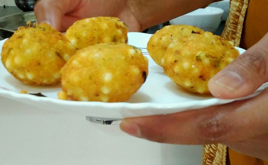 Crispy Sabudana Vada - Fasting Special