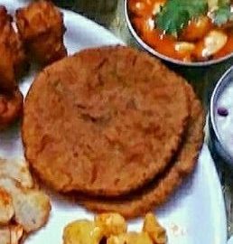 Falhari Thali - Shakarkandi Ka Malpua recipe