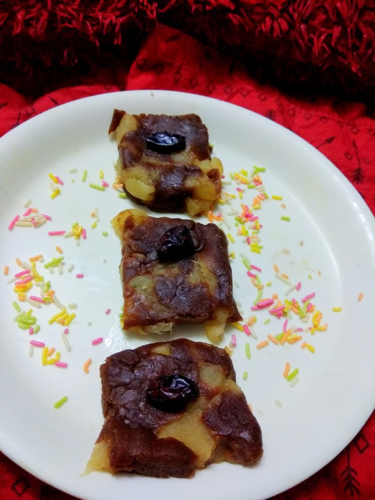 Apple Biscuits Barfi Recipe