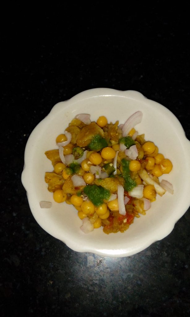 Ghugni Chaat Recipe