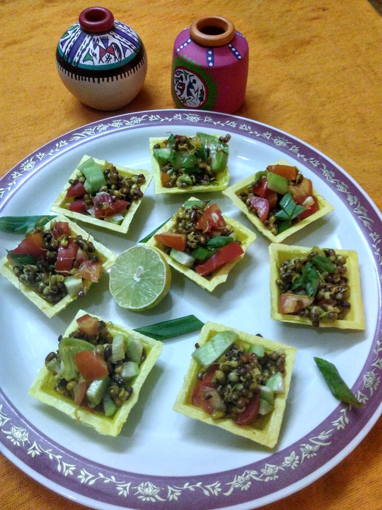 Lemony Sprouts Chaat In Canapes Recipe