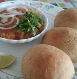 Pav Bhaji With Wheat Buns Recipe