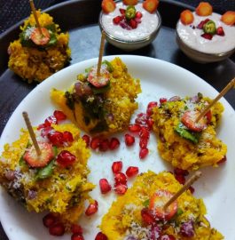 Spinach Pomegranate Dhokla Recipe