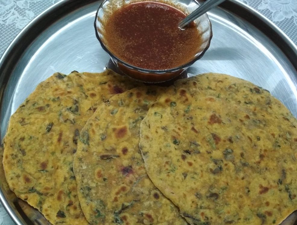 Methi Makki ka Paratha and Vegetable Soup Recipe