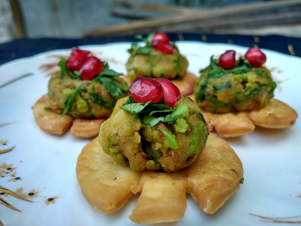 Papri Aloo Chaat Recipe