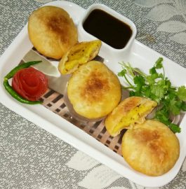 Moong Dal Kachori Recipe