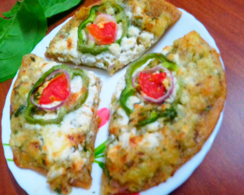 Aloo Paratha Pizza Recipe