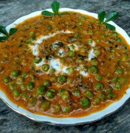 Methi Matar Malai Recipe