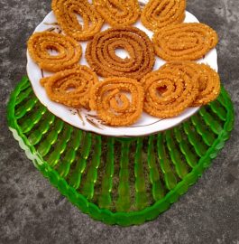 Rice flour Chakli/Murukku Recipe