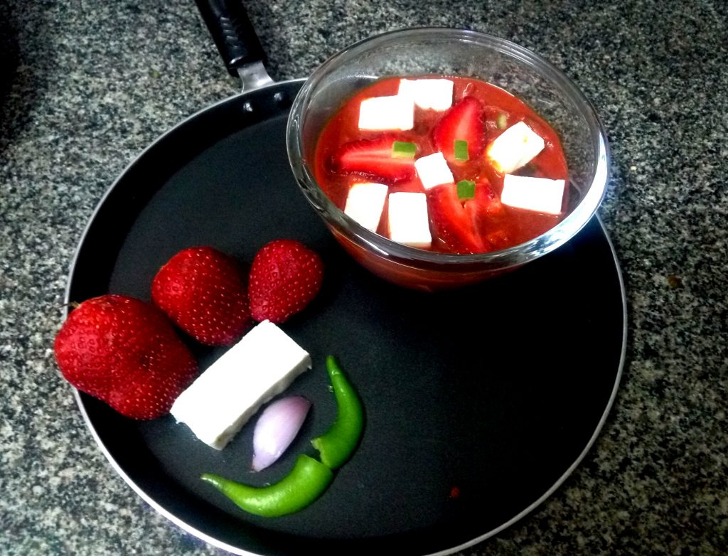 Paneer And Strawberry Curry Recipe