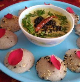 Khatti Meethi Rose Idli Recipe