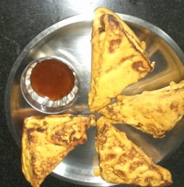 Bread Pakoda with Paneer Recipe