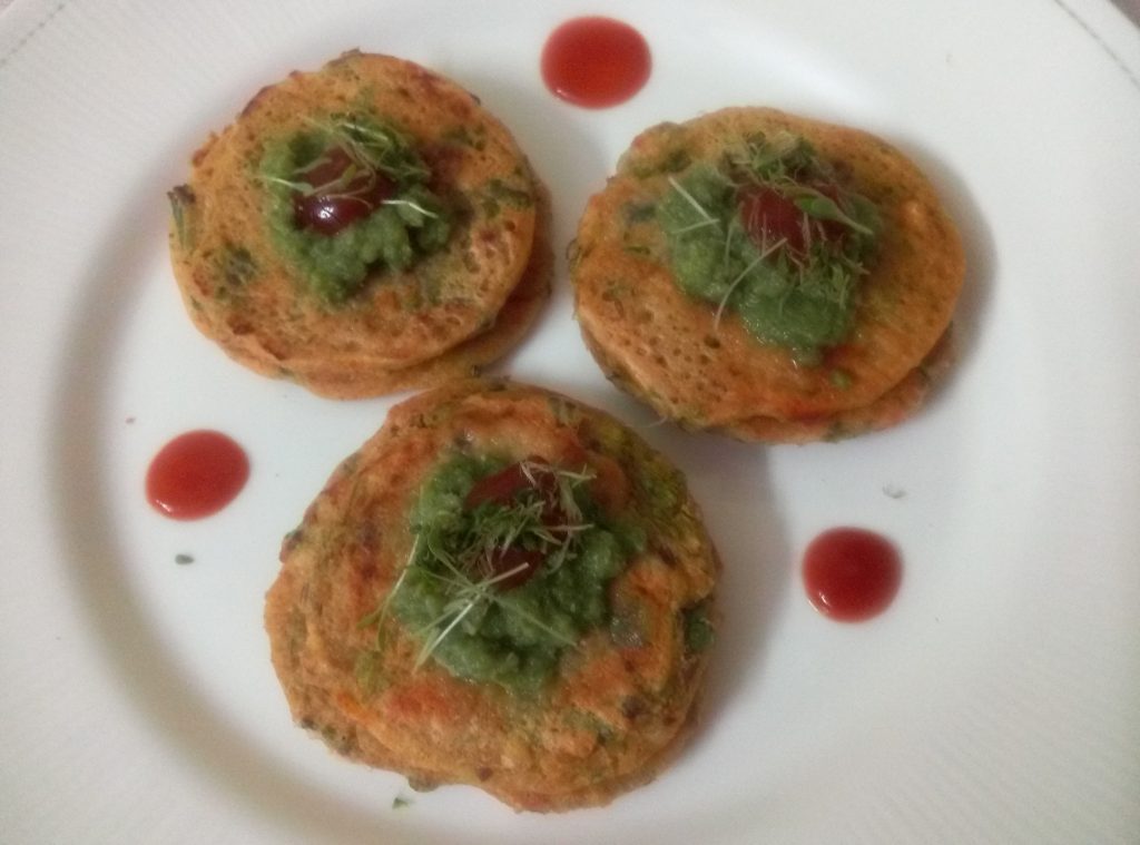 Oats Sooji Besan Mini Pancakes Recipe