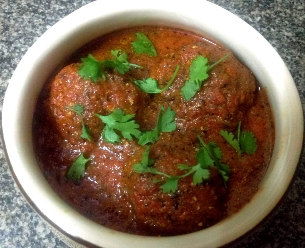 Cheese Stuffed Kofta Curry Recipe