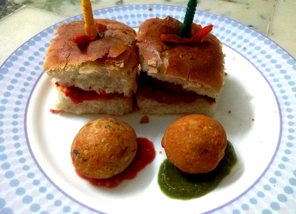 Vada Paav Recipe