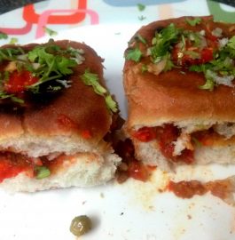 Masala Paav Stuffed With Bhaji Recipe