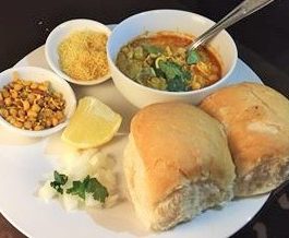 Misal Pav Recipe