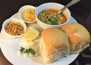 Misal Pav Recipe