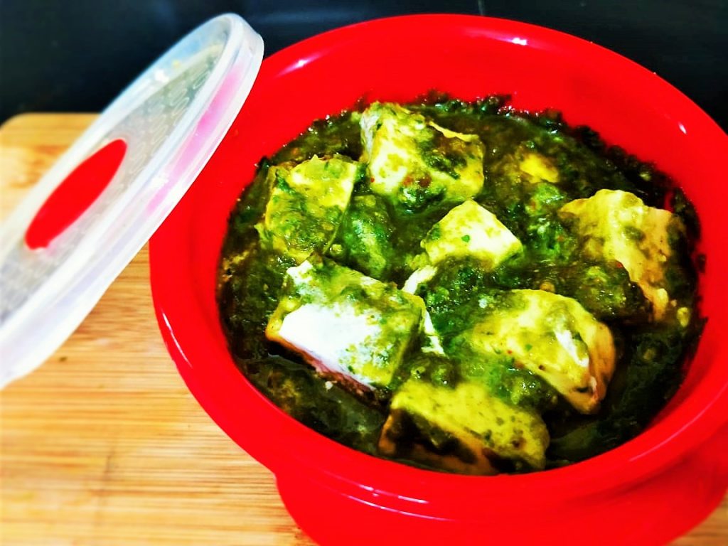 Palak Paneer in 15 Minutes | Microwave Recipe