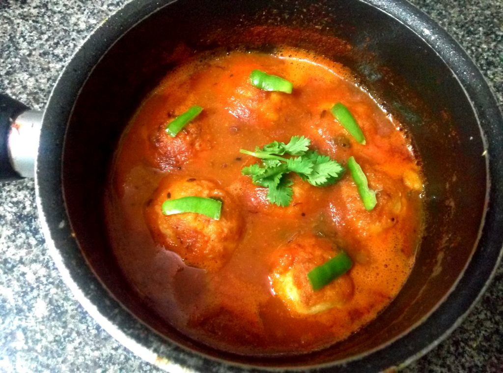 Paneer Kofta in Strawberry Tomato Gravy Recipe