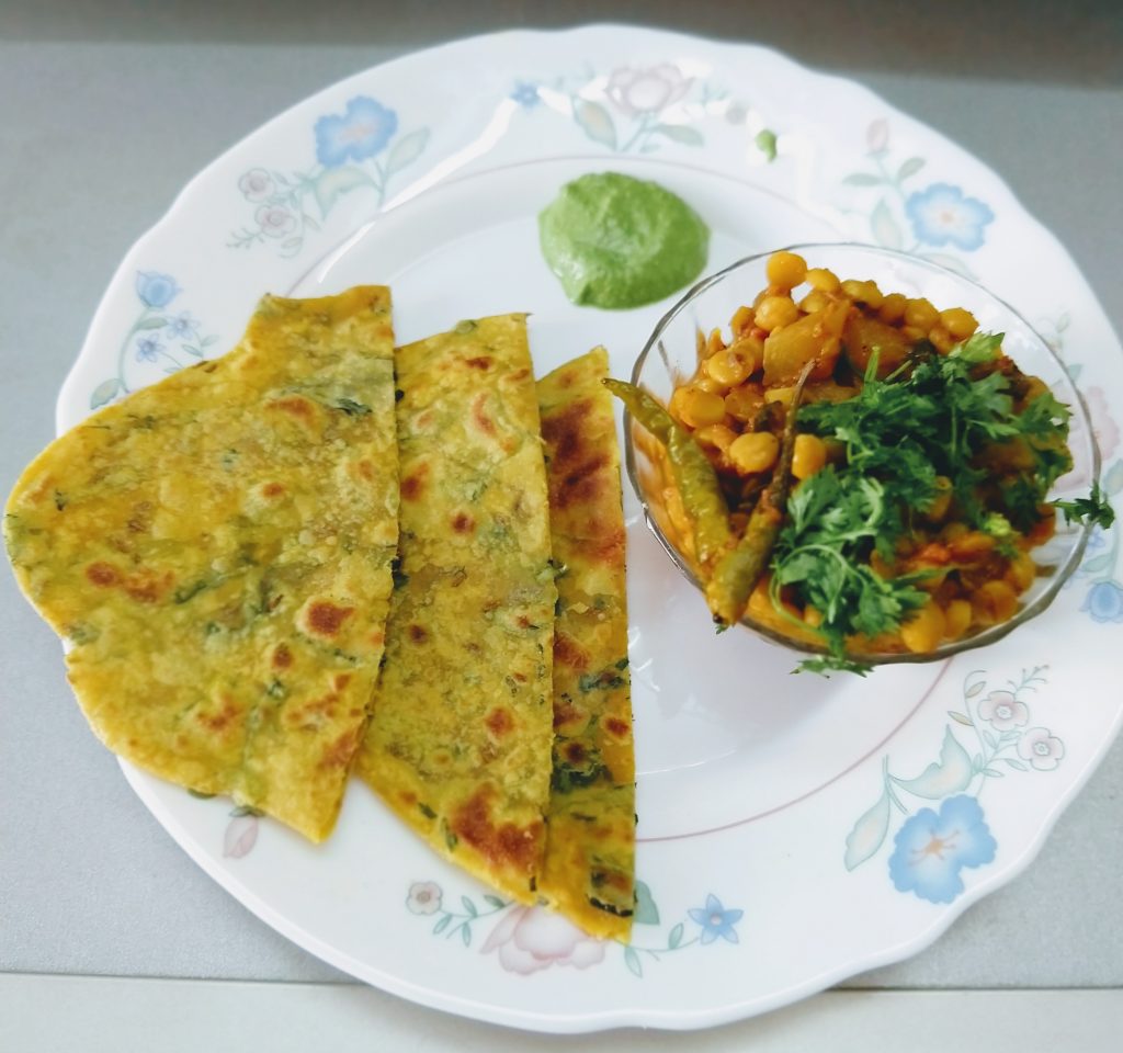 Methi Paratha With Chana dal and Lauki Sabji Recipe