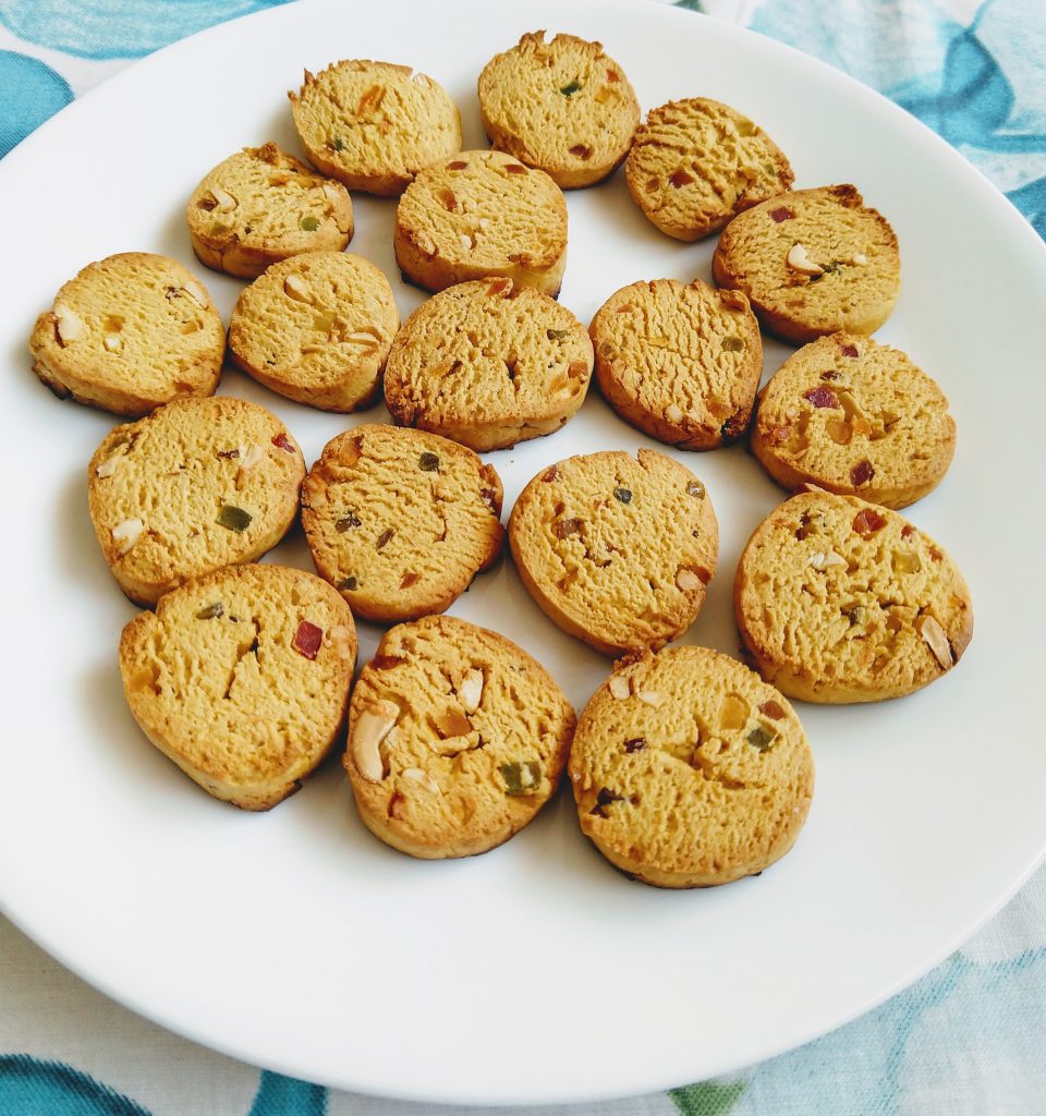 Tutti Frutti Biscuits With Wheat Flour Recipe