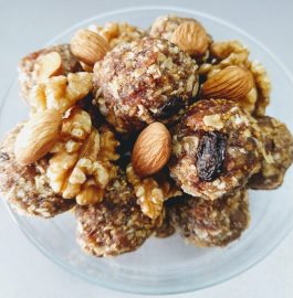 Oats Ladoos with Dry Fruits Recipe