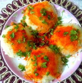 Sooji Oats Idli with Podi Recipe