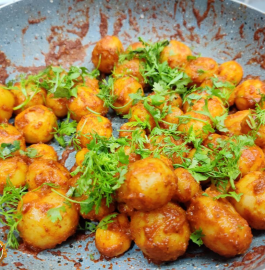 Lasaniya Batata | Lasaniya Baby Potato Recipe