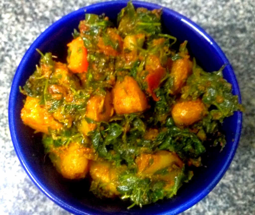 Singhara Methi Saag Recipe