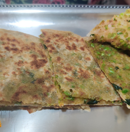 Matar Ke Parathe | Green Peas Paratha Recipe