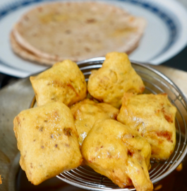 Bachi Hui Roti Ke Pakode | Leftover Roti Ke Pakode Recipe