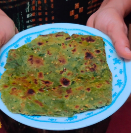 Palak Paratha | Spinach Paratha Recipe