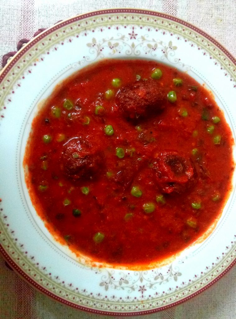 Paneer Kofta In Matar and Tomato Gravy Recipe