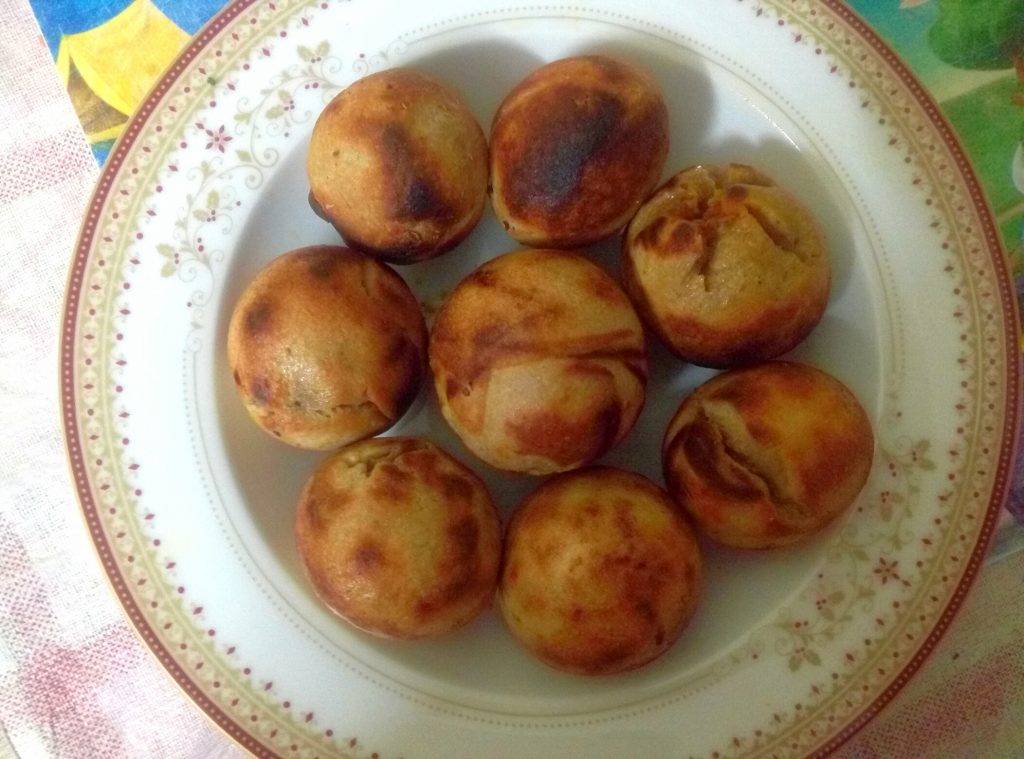 Stuffed Baati In Appe Pan Recipe