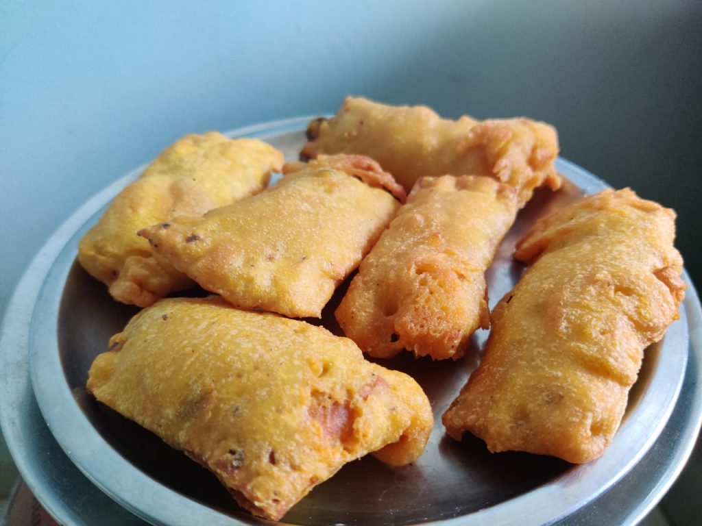 Leftover Roti Ka Pakoda | Chapati Pakoda Recipe