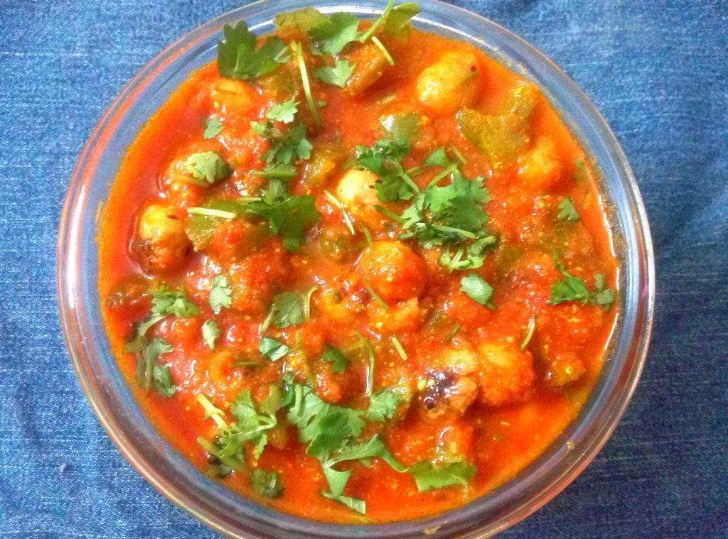 Capsicum Foxnut / Makhana Curry recipe