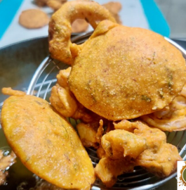 Aloo Pyaaz Ke Pakode Recipe