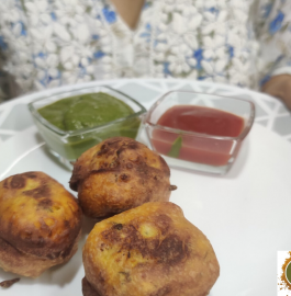 Raw Banana Vada | Kaccha Kele Ke Vada Recipe