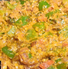 Pyaaz Shimla Mirch Sabji Recipe