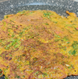 Besan Palak Chilla | Palak Cheela Recipe