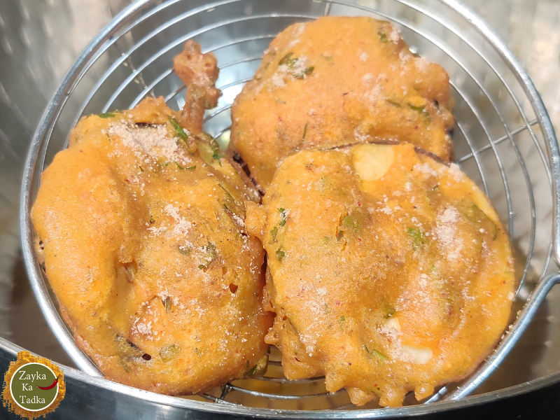 Baingan Pakode | Baigan Pakora Recipe