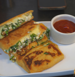 Grilled Paneer Roti Wrap | Grilled Paneer Roti Sandwich Recipe